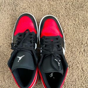 jordan 1 lows bred toe